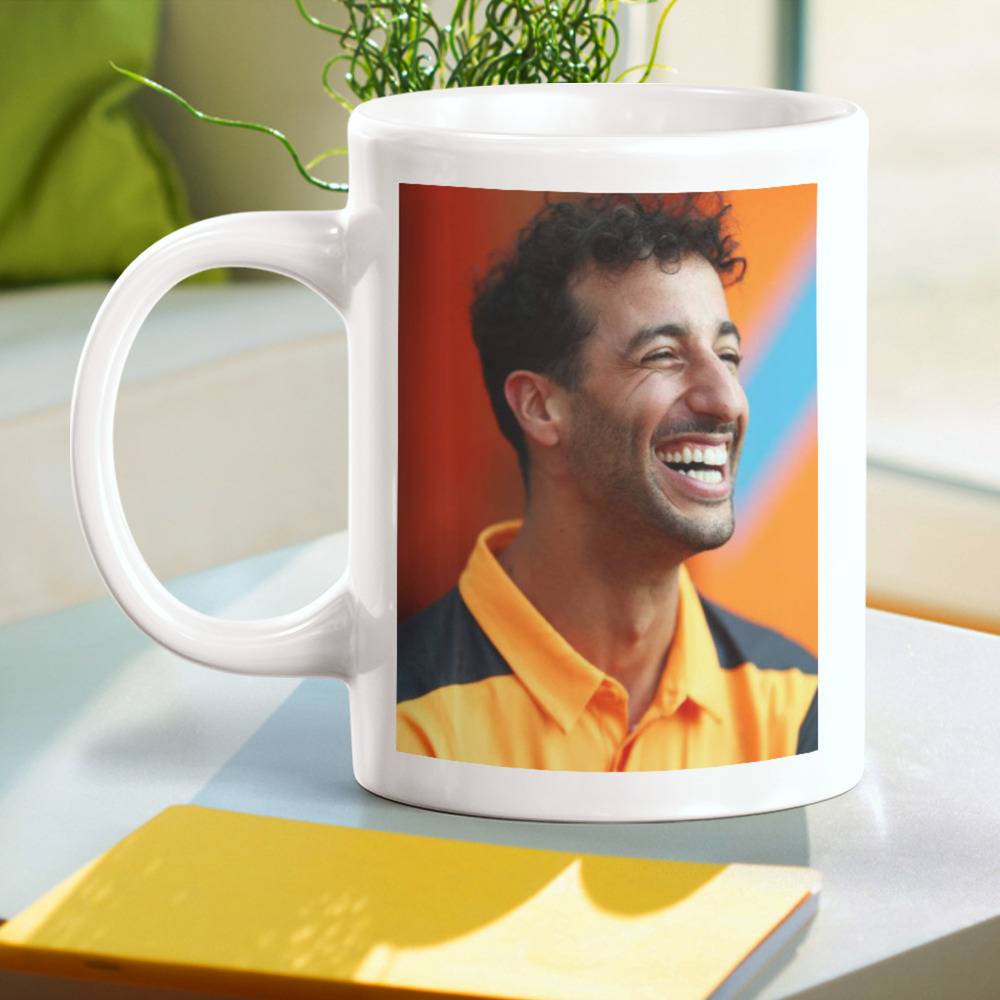 d9073d8aa233b75c4a4bfa6e6136af48 - Daniel Ricciardo Store